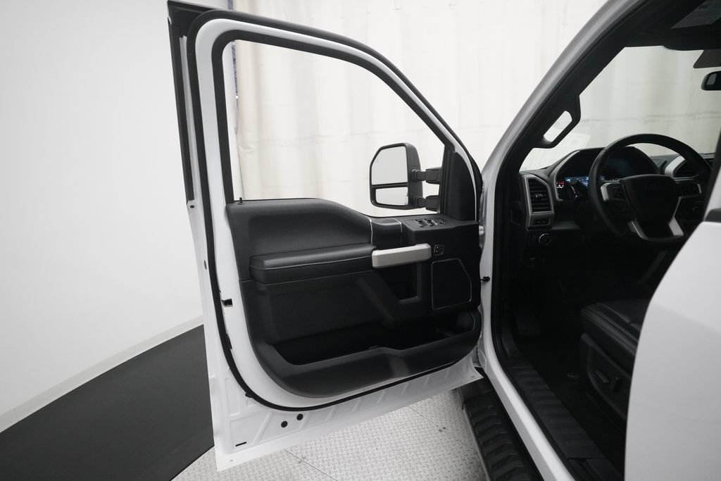 Used 2020 Ford F150 Lariat w/ Equipment Group 502A Luxury AWD/4WD image 26