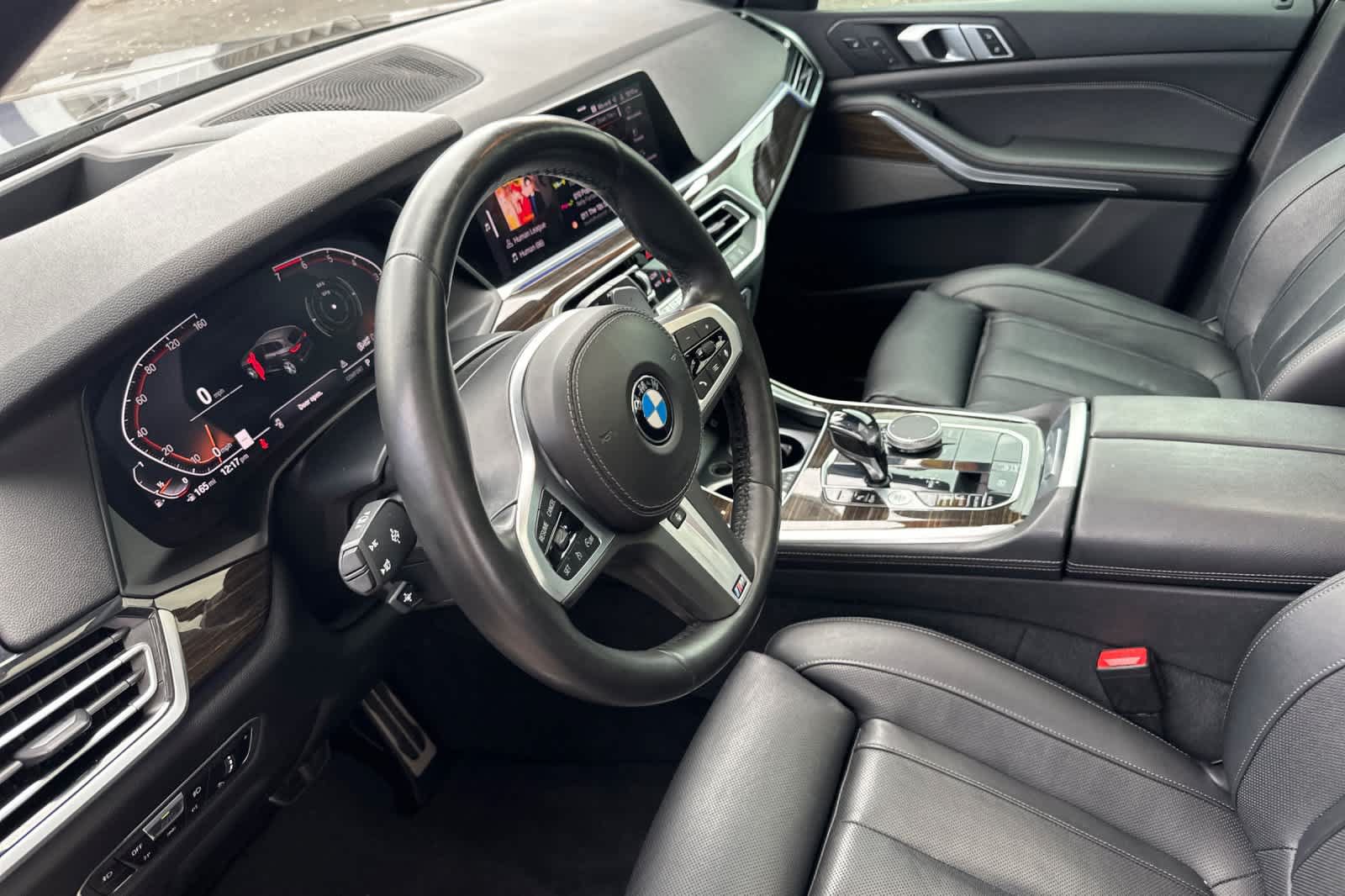 Used 2019 BMW X5 xDrive50i w/ M Sport Package AWD/4WD image 9