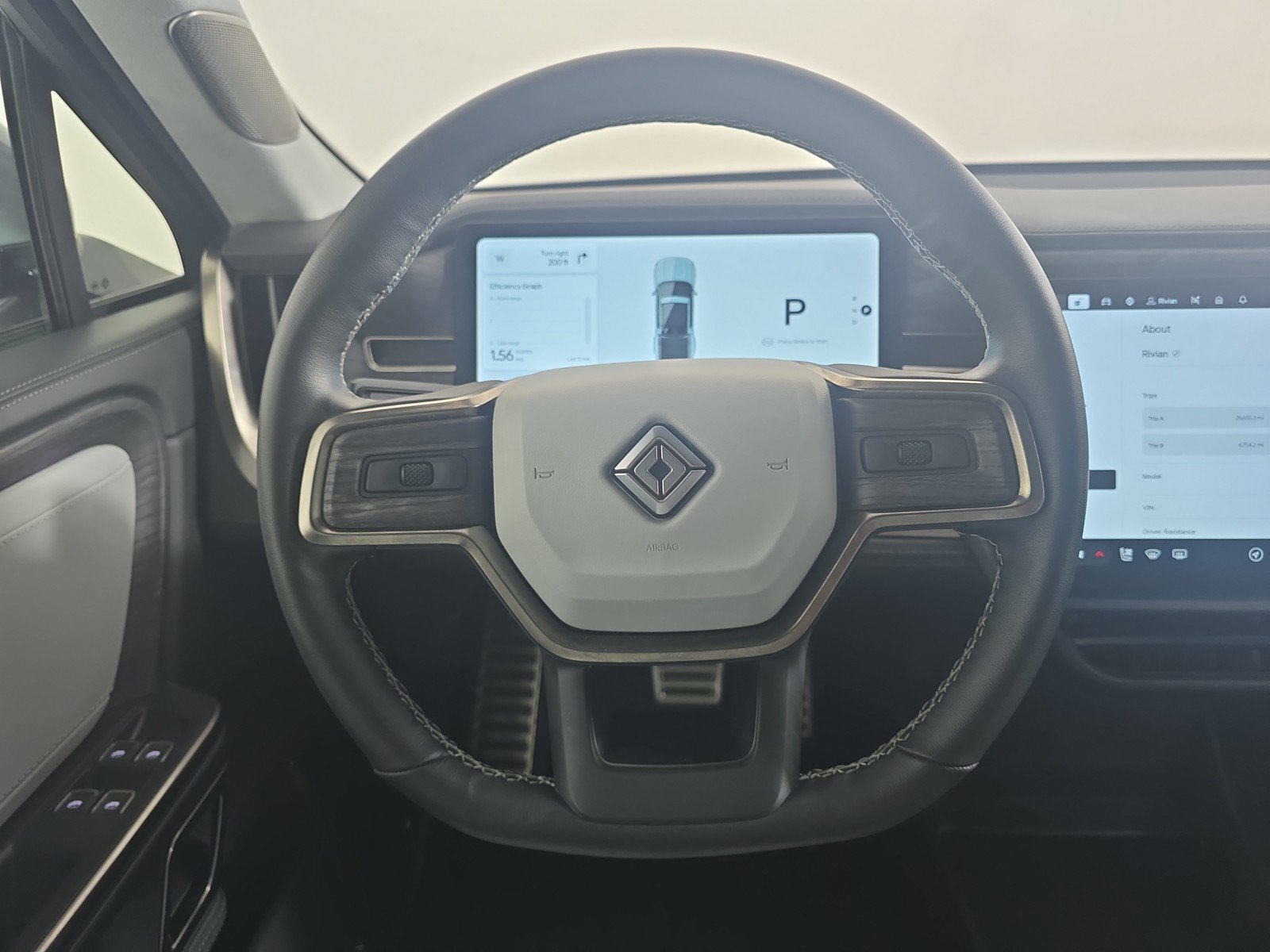 Used 2023 Rivian R1T Adventure AWD/4WD image 26