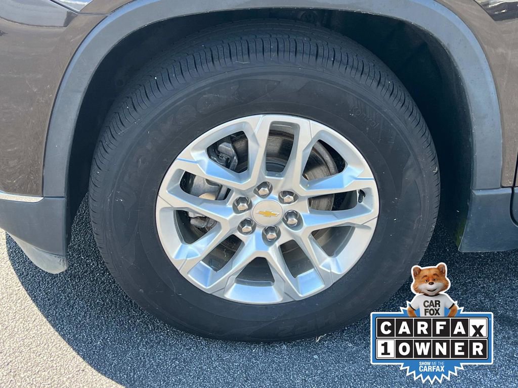 Used 2019 Chevrolet Traverse LT image 11