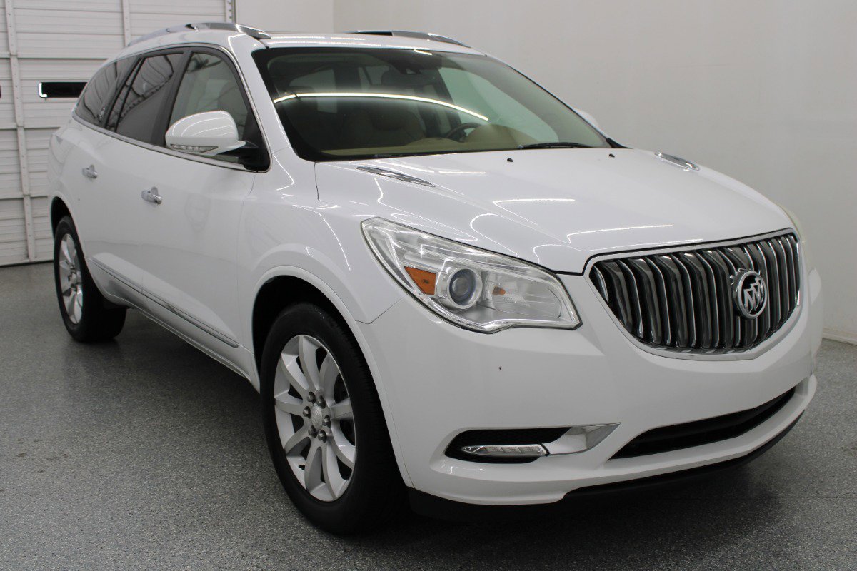 Used 2016 Buick Enclave Premium w/ Experience Buick Package FWD image 4