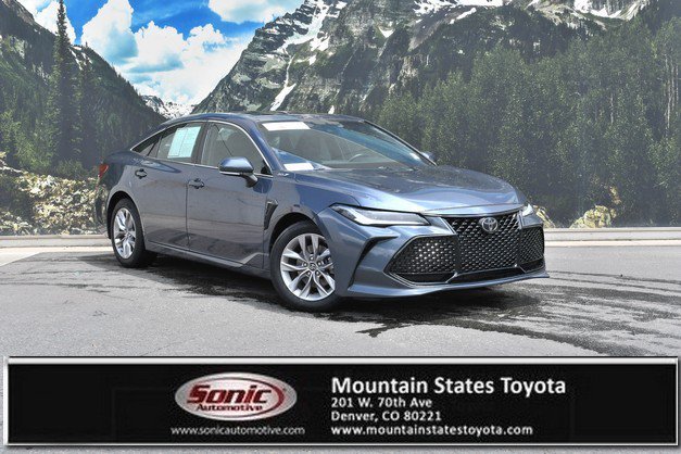 Certified 2019 Toyota Avalon XLE w/ Moonroof Package