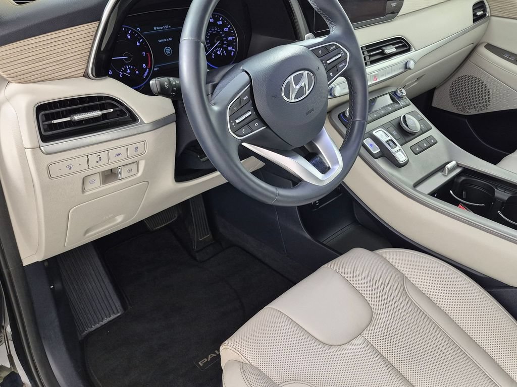 Used 2022 Hyundai Palisade SEL w/ Premium Package FWD image 11