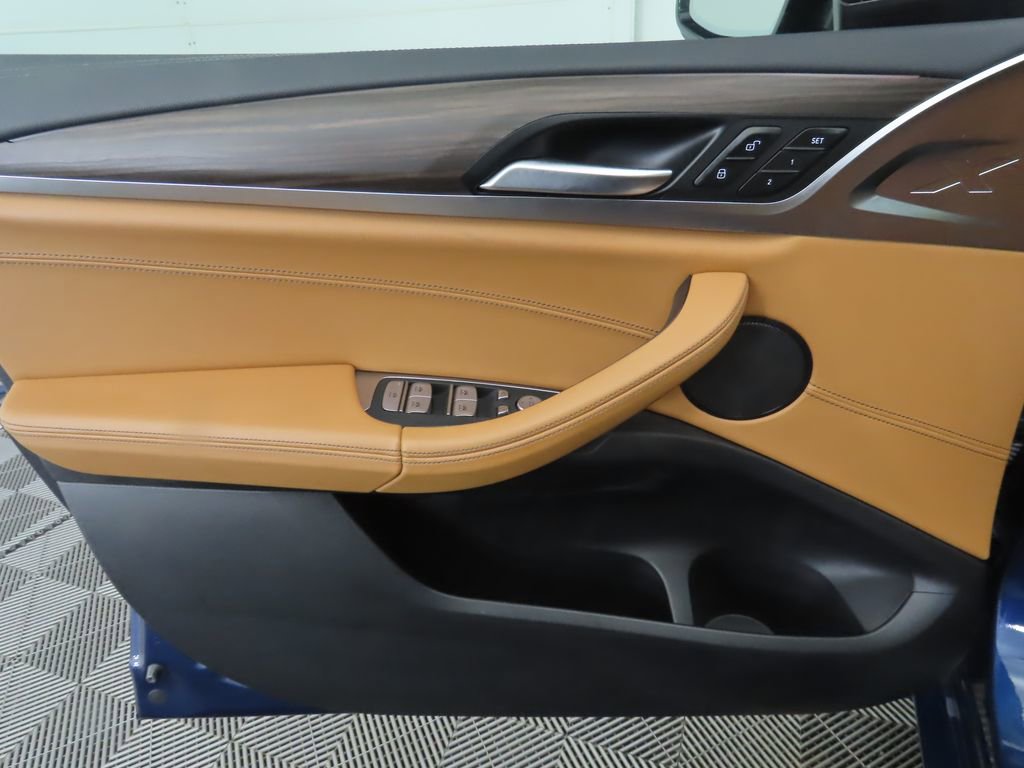 Used 2021 BMW X3 M40i image 25