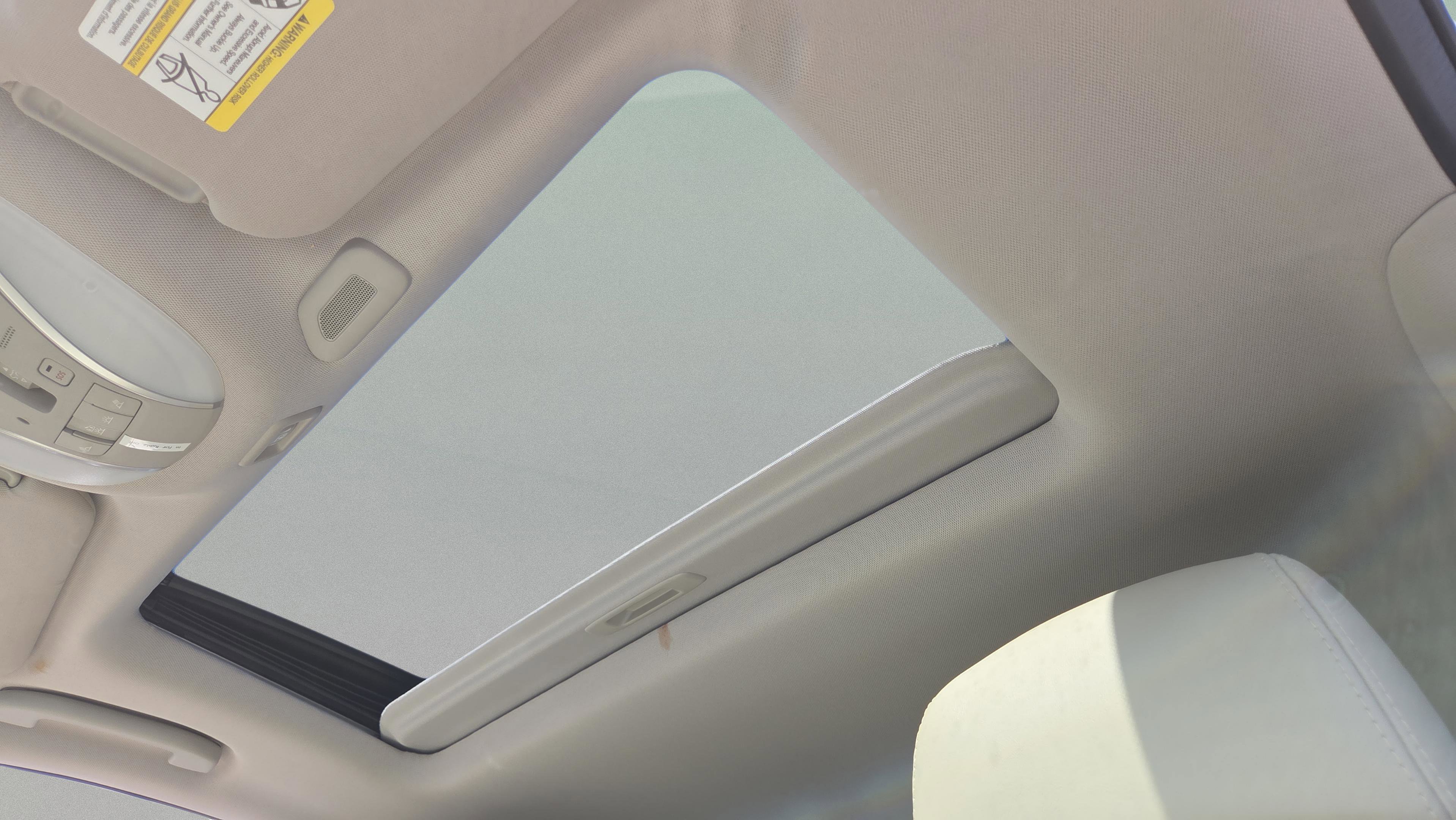 Used 2018 INFINITI QX60 Luxe w/ Deluxe Technology Package image 28