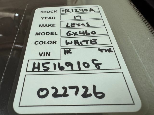 Used 2017 Lexus GX 460 Premium w/ Premium Package image 28