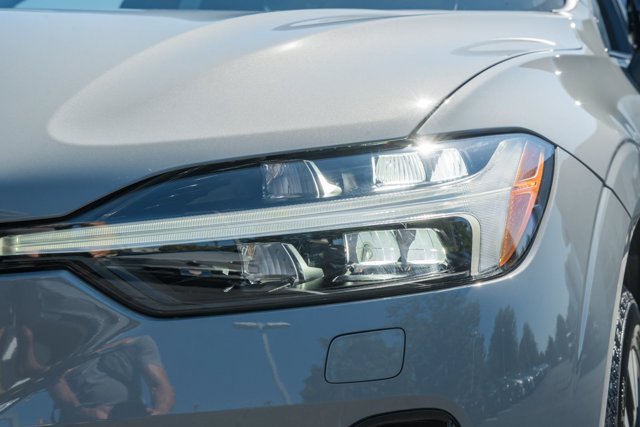 New 2027 Volvo XC60 B5 Ultra AWD/4WD image 15