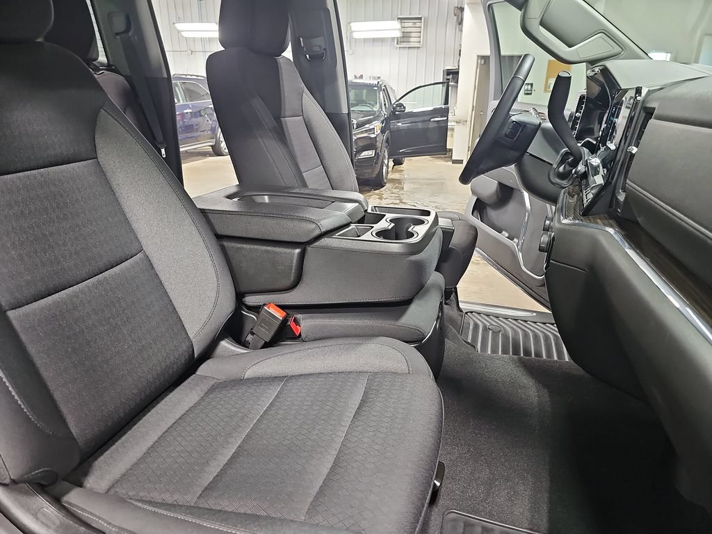 Used 2023 Chevrolet Silverado 1500 LT AWD/4WD image 10