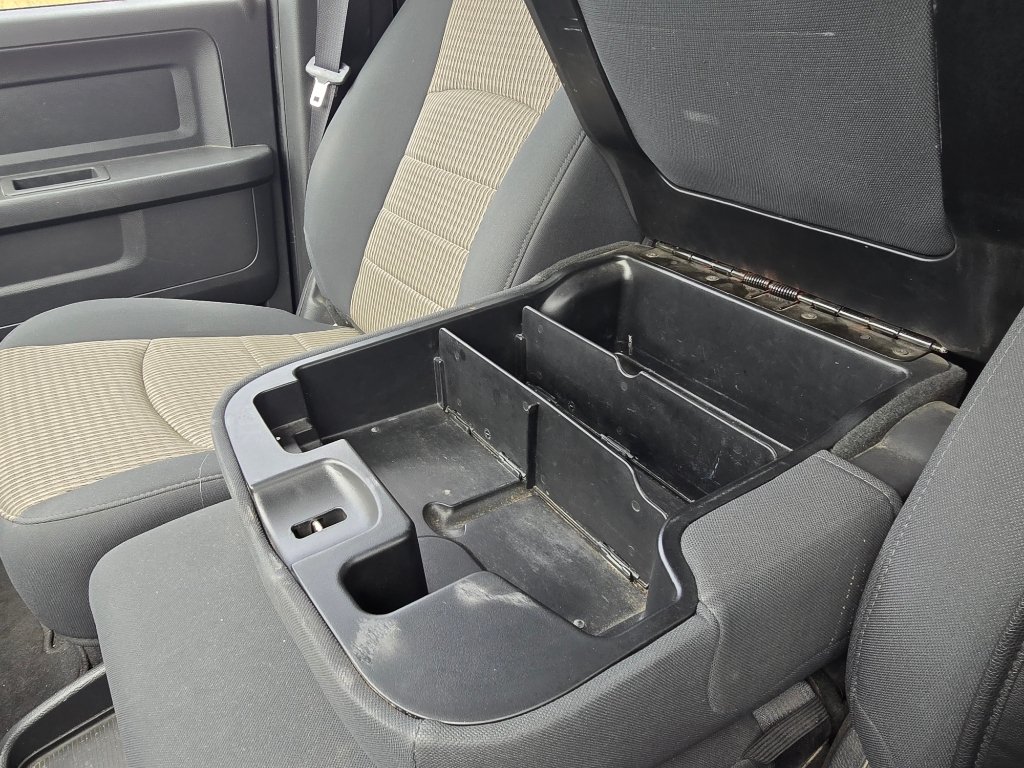 Used 2012 RAM 1500 Express w/ ST Popular Equipment Group AWD/4WD image 30