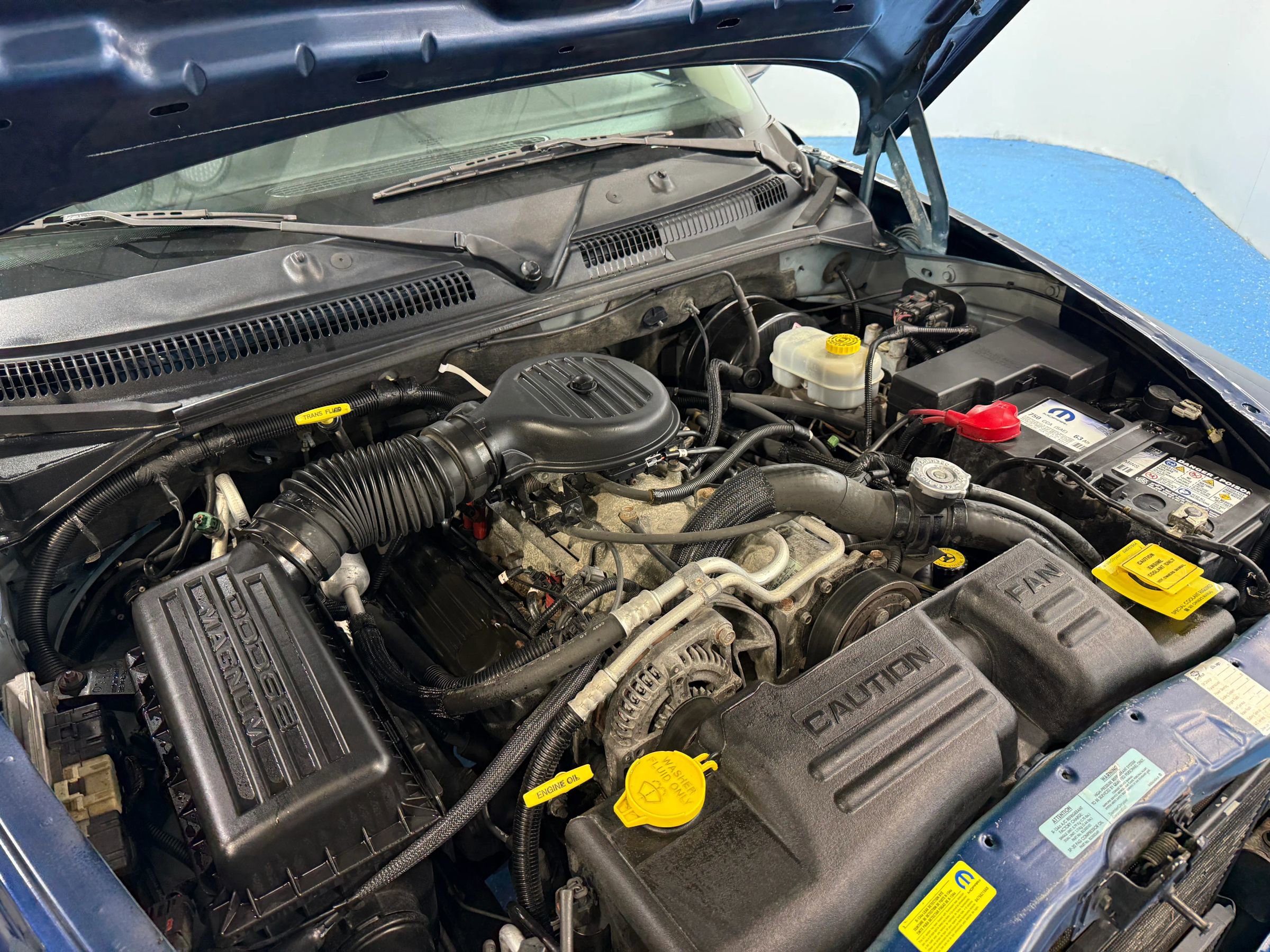 Used 2001 Dodge Durango R/T image 60