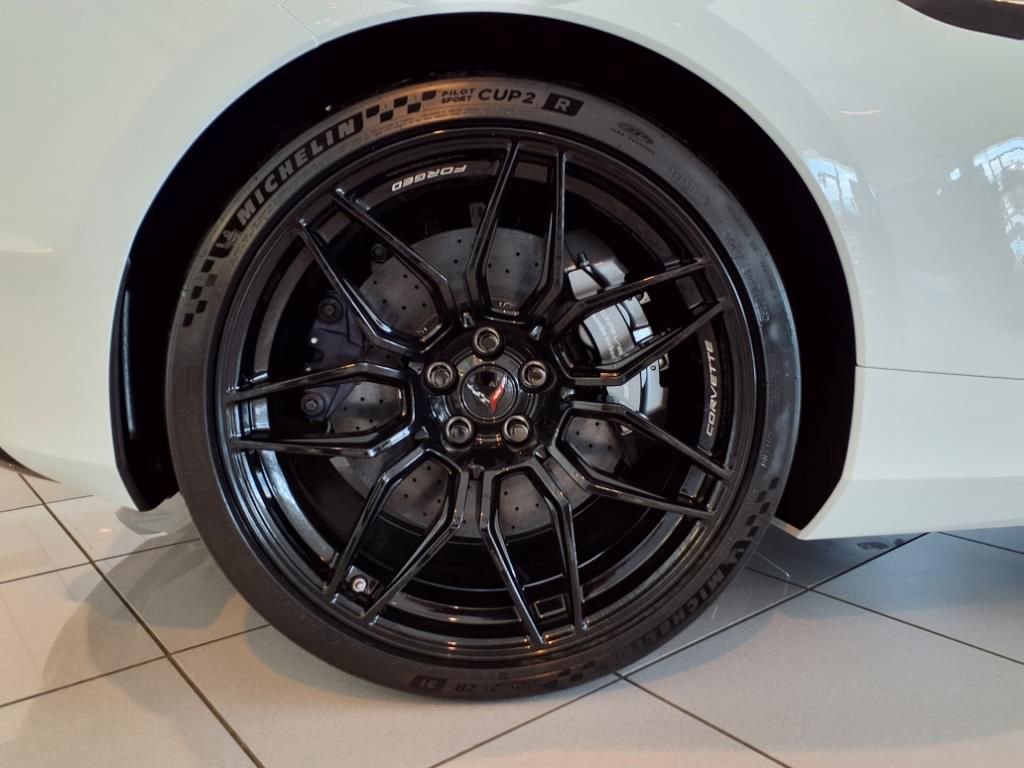 New 2025 Chevrolet Corvette Z06 w/ Z07 Performance Package image 4