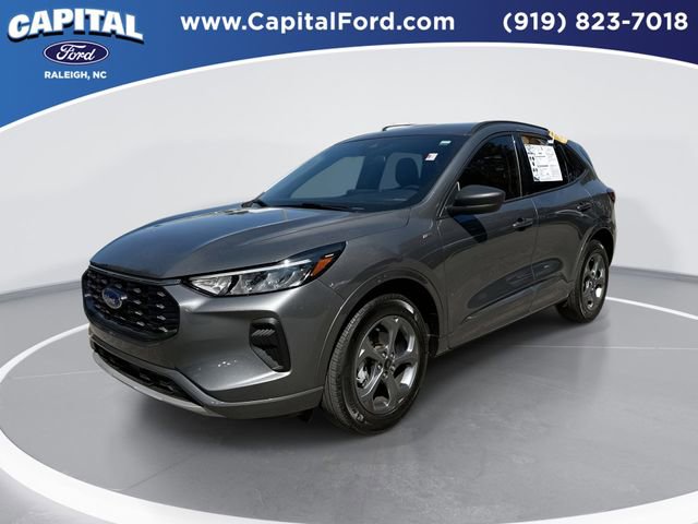 Certified 2024 Ford Escape ST-Line w/ Tech Pack #1 AWD/4WD image 1