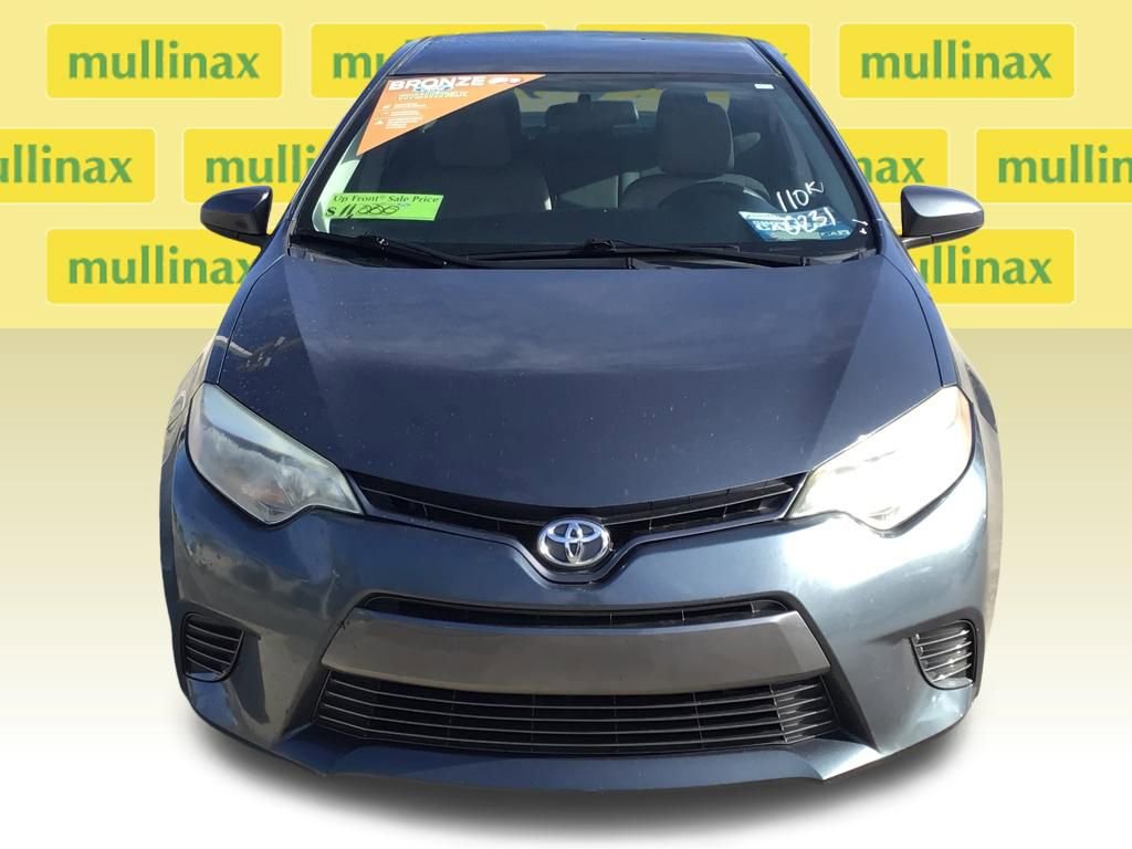 Used 2015 Toyota Corolla LE FWD image 15