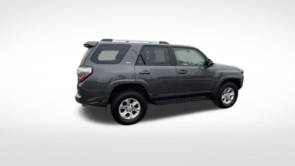 Used 2022 Toyota 4Runner SR5 Premium image 6