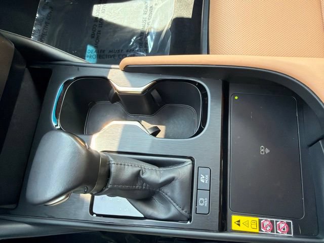Used 2025 Lexus ES 300h F Sport w/ Accessory Package (Z1) FWD image 18