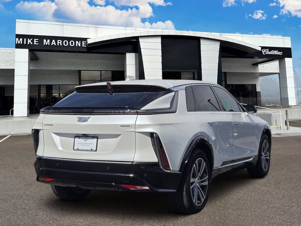 Certified 2024 Cadillac Lyriq Luxury RWD image 4