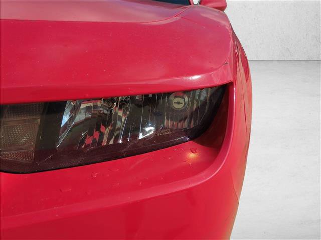 Used 2015 Chevrolet Camaro LS RWD image 7