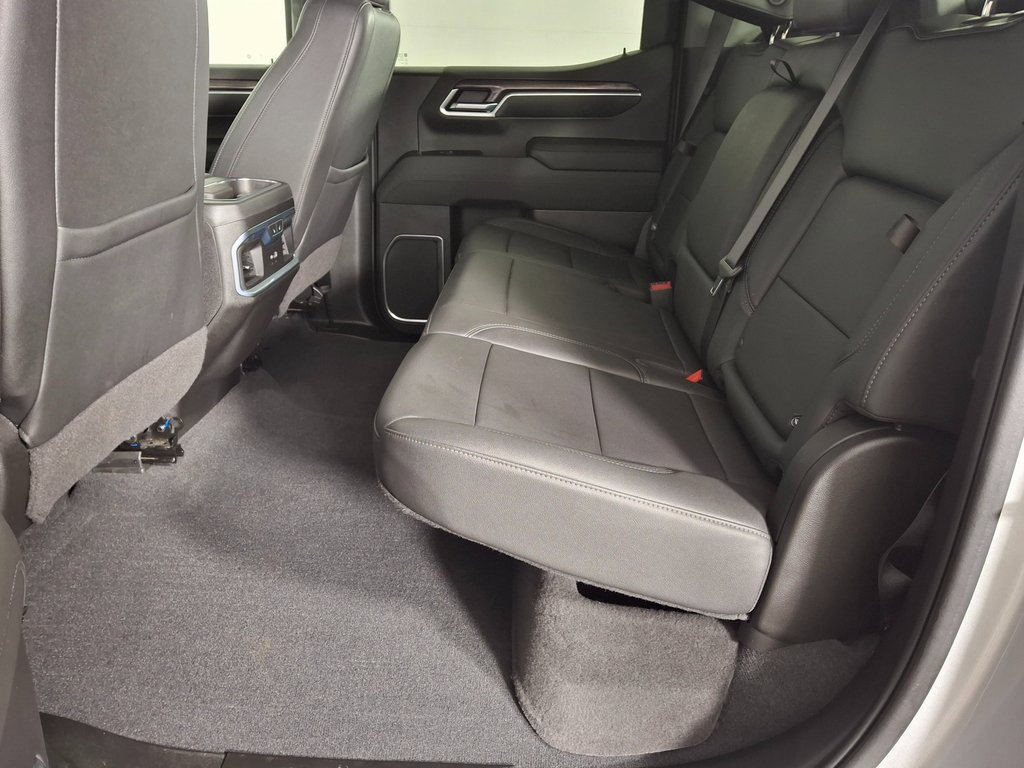 Used 2022 Chevrolet Silverado 1500 LTZ w/ LTZ Premium Package image 30