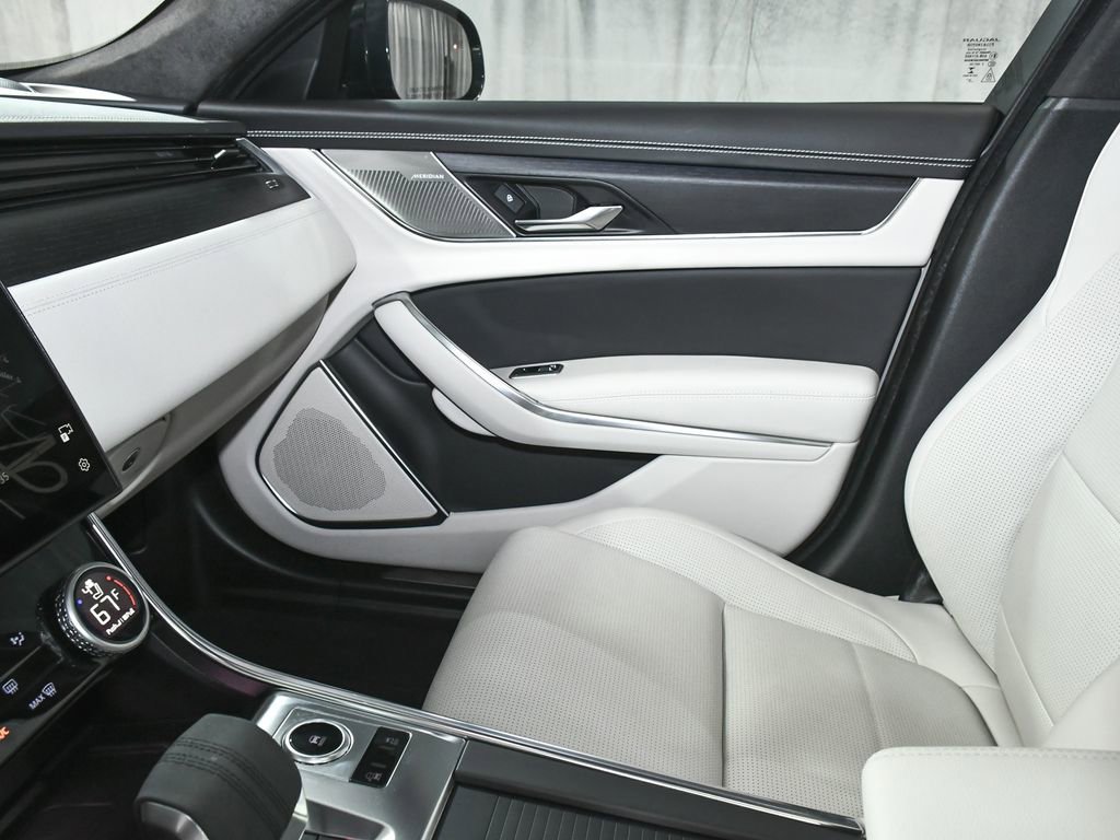 Used 2024 Jaguar XF R-Dynamic SE image 48