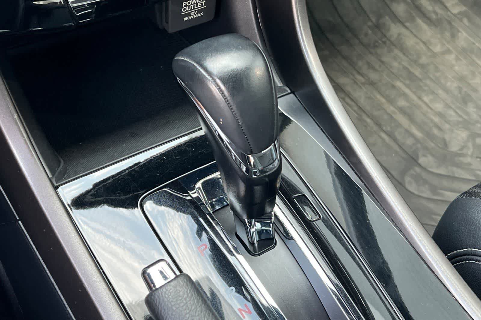 Used 2017 Honda Accord Sport image 22