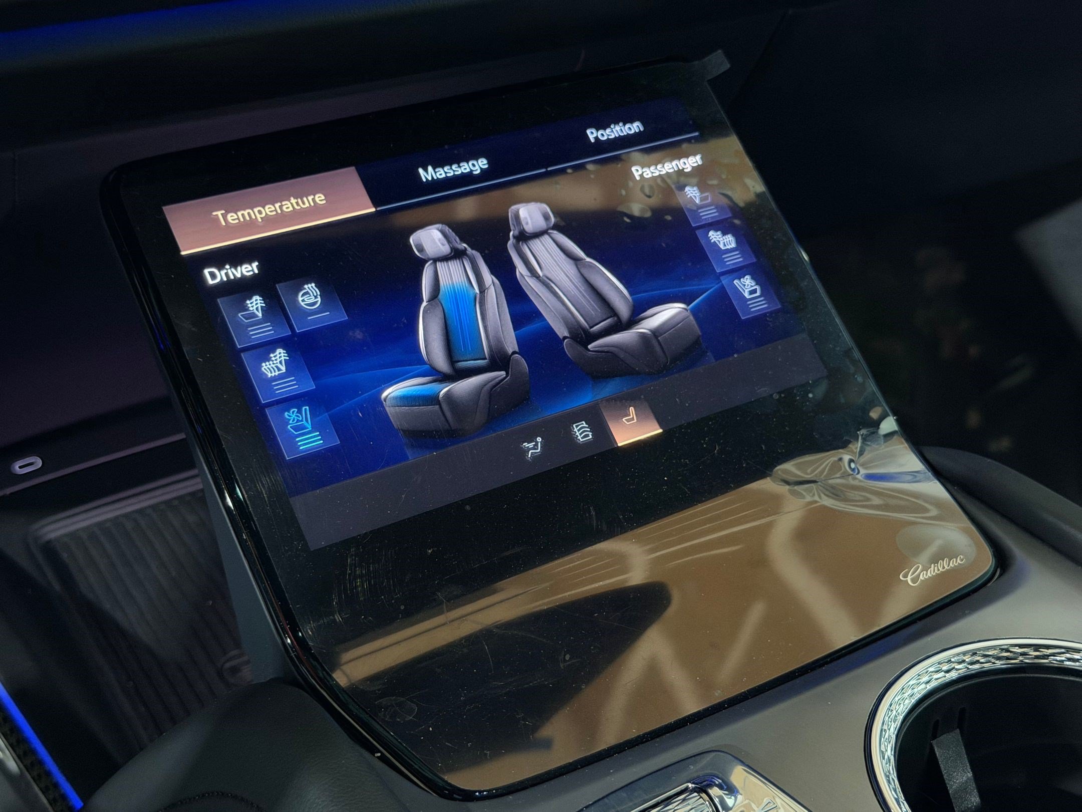 New 2026 Cadillac Vistiq Luxury AWD/4WD image 35