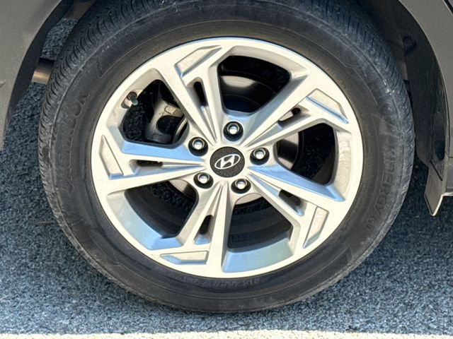 Used 2023 Hyundai Kona SEL FWD image 9