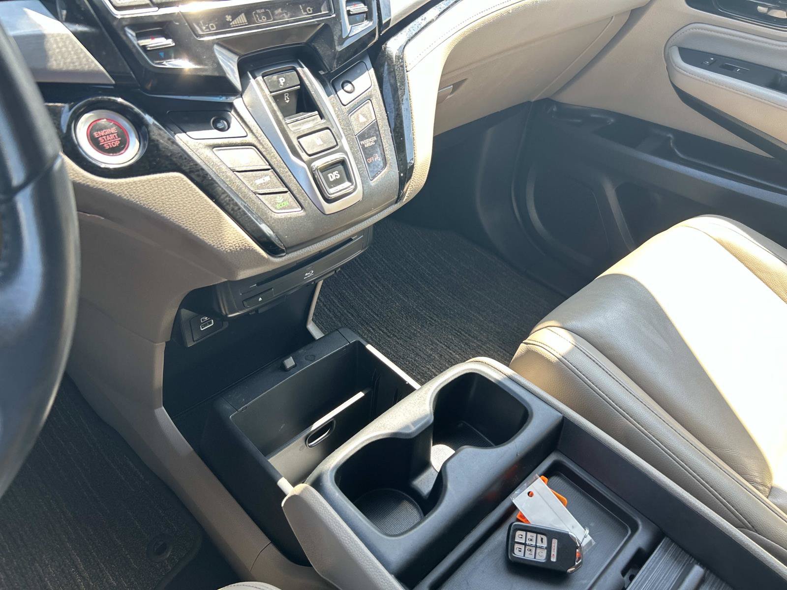 Used 2023 Honda Odyssey Touring image 35