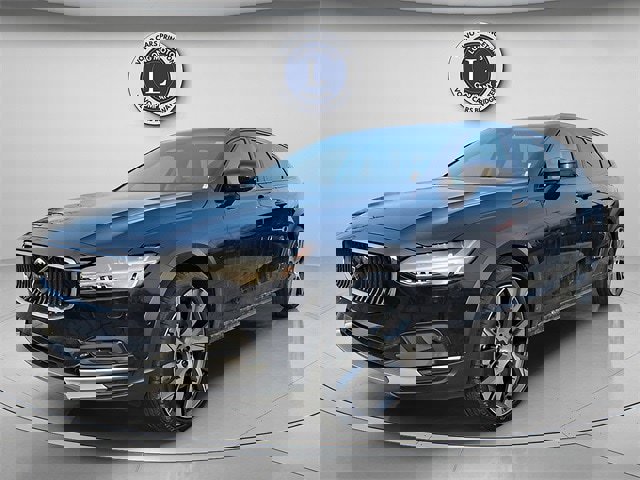 New 2025 Volvo V90 B6 Cross Country Ultra w/ Climate Package