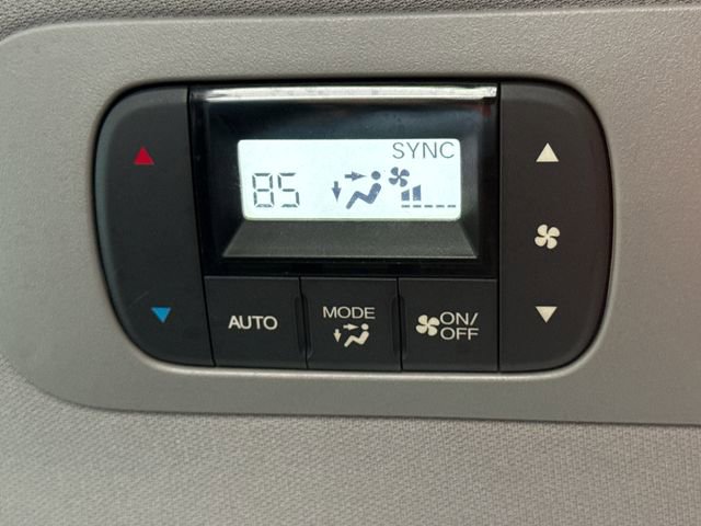 Used 2023 Honda Odyssey Elite image 22