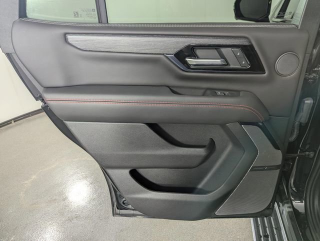 Used 2025 GMC Yukon AT4 Ultimate image 21