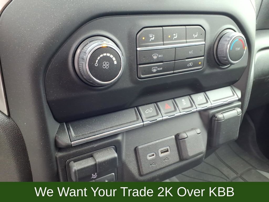Used 2022 Chevrolet Silverado 2500 Custom w/ Custom Convenience Package image 27