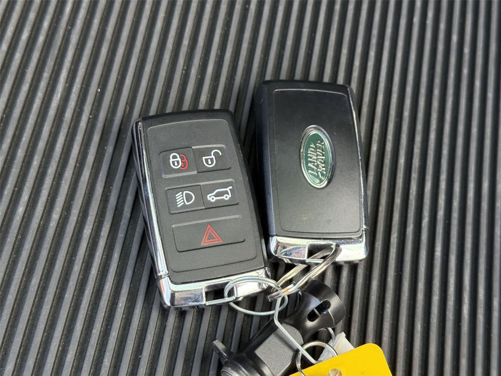 Used 2023 Land Rover Range Rover Sport SE Dynamic AWD/4WD image 22