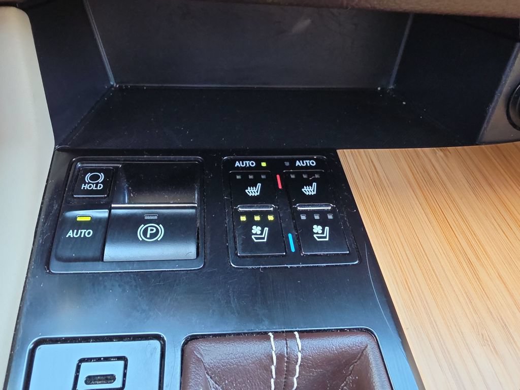Used 2019 Lexus RX 350 AWD w/ Navigation Package image 31