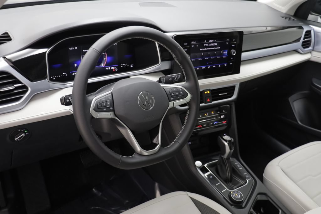 New 2026 Volkswagen Taos SE AWD/4WD image 7