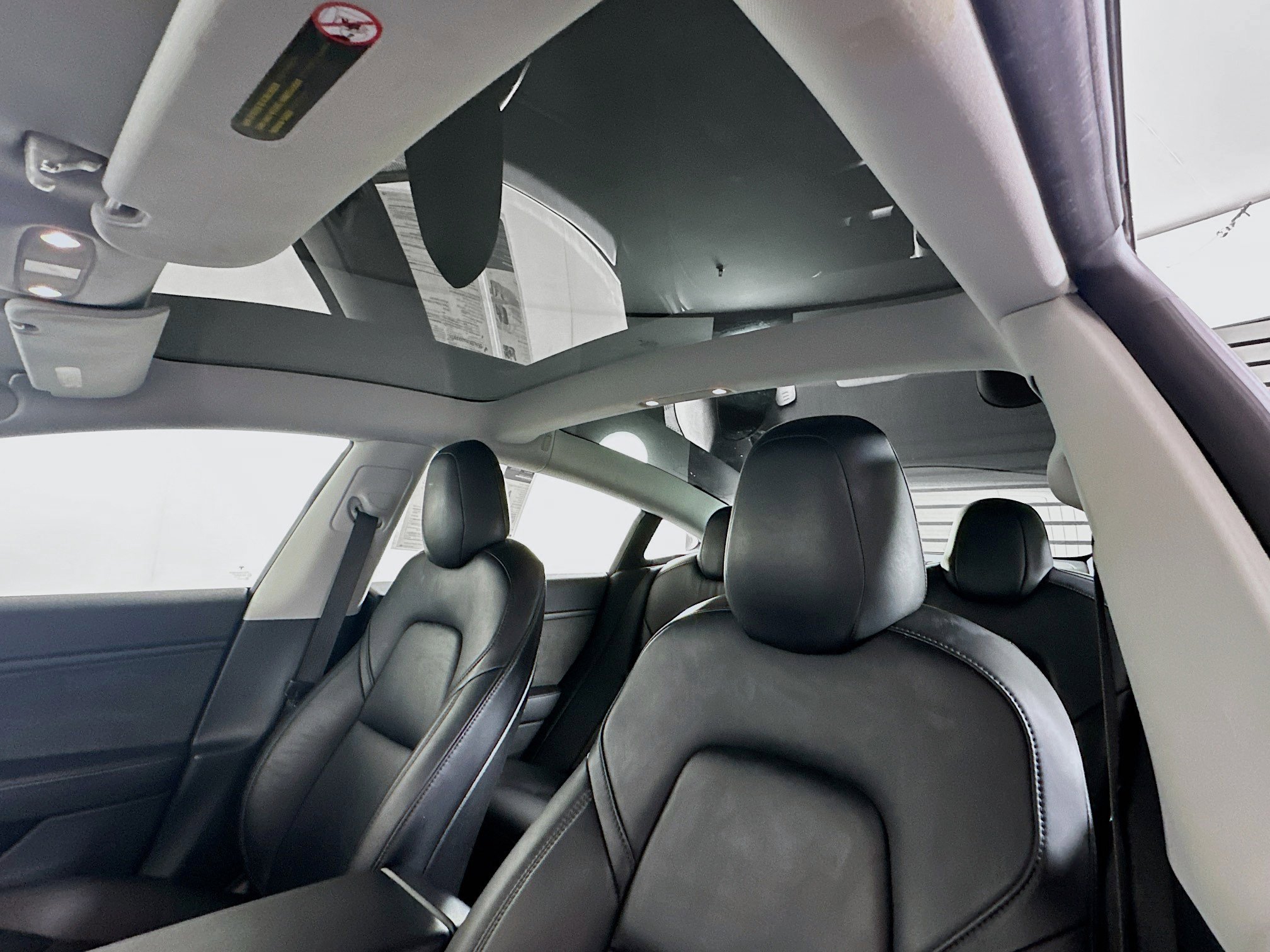 Used 2018 Tesla Model 3 Long Range image 25