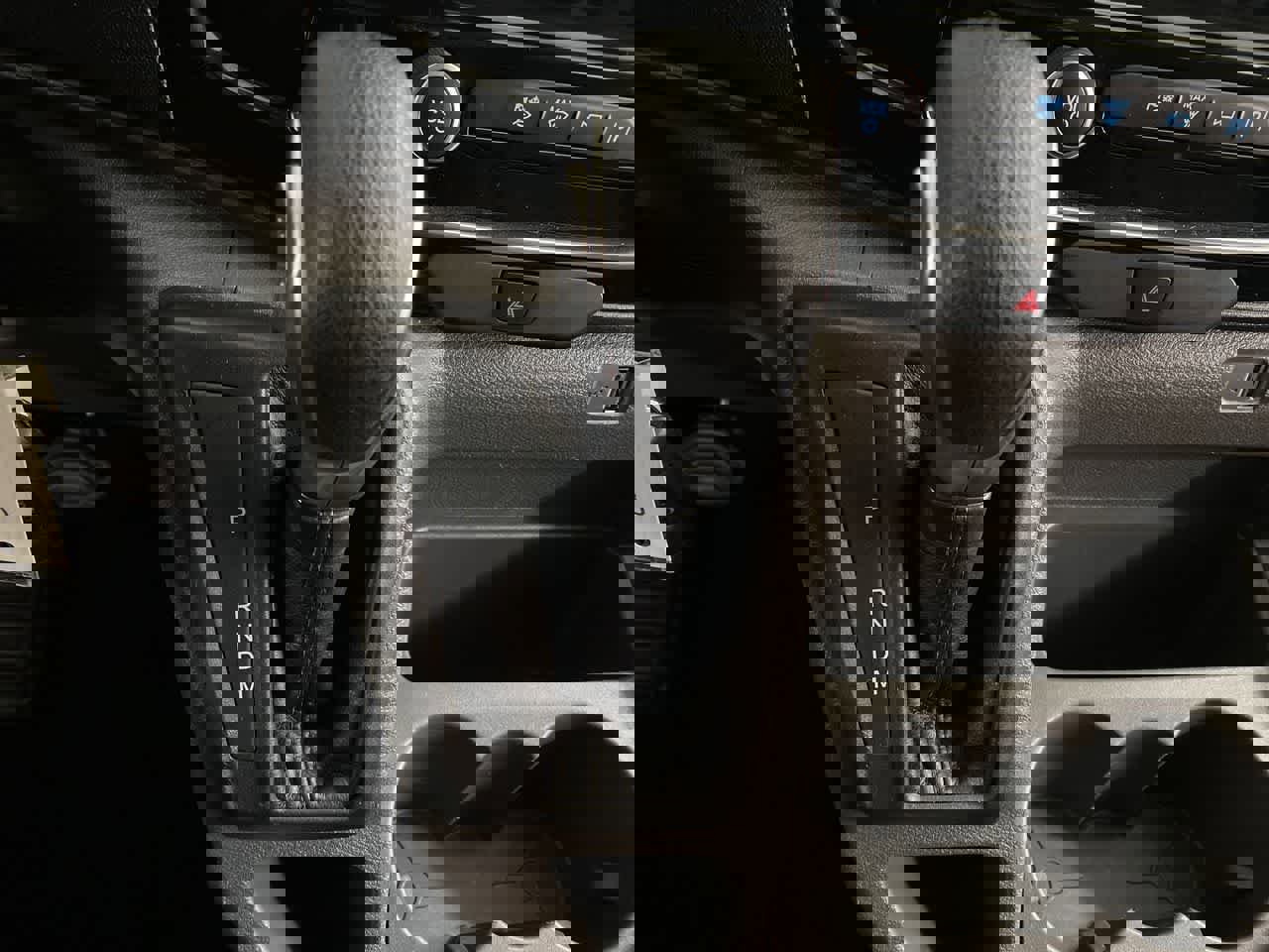 Used 2023 Ford Transit 350 XLT image 26