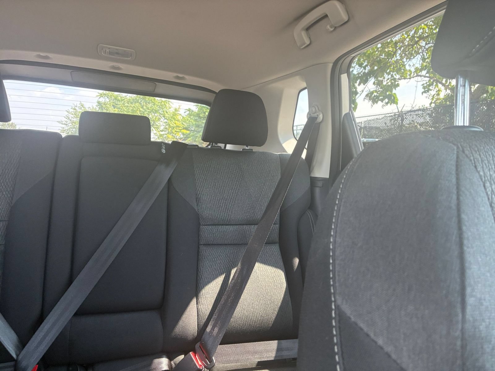 Used 2025 Nissan Rogue SV AWD/4WD image 27