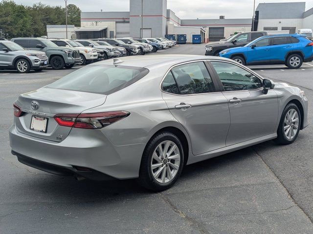 Used 2023 Toyota Camry LE FWD image 7