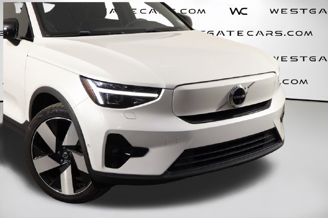 Used 2023 Volvo C40 P8 Recharge Ultimate AWD/4WD image 48