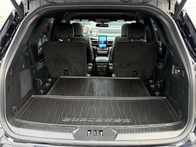 Used 2023 Ford Explorer ST w/ Technology Package AWD/4WD image 21