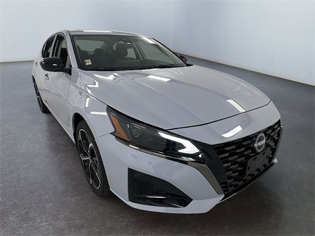 New 2025 Nissan Altima 2.5 SR w/ SR Premium Package
