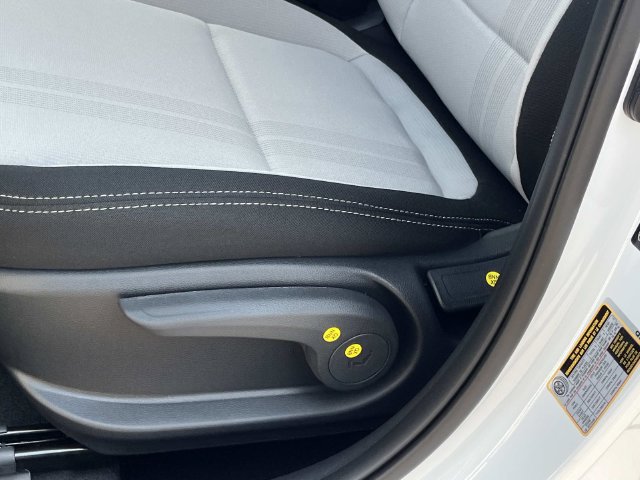 New 2026 Hyundai Venue SEL FWD image 21