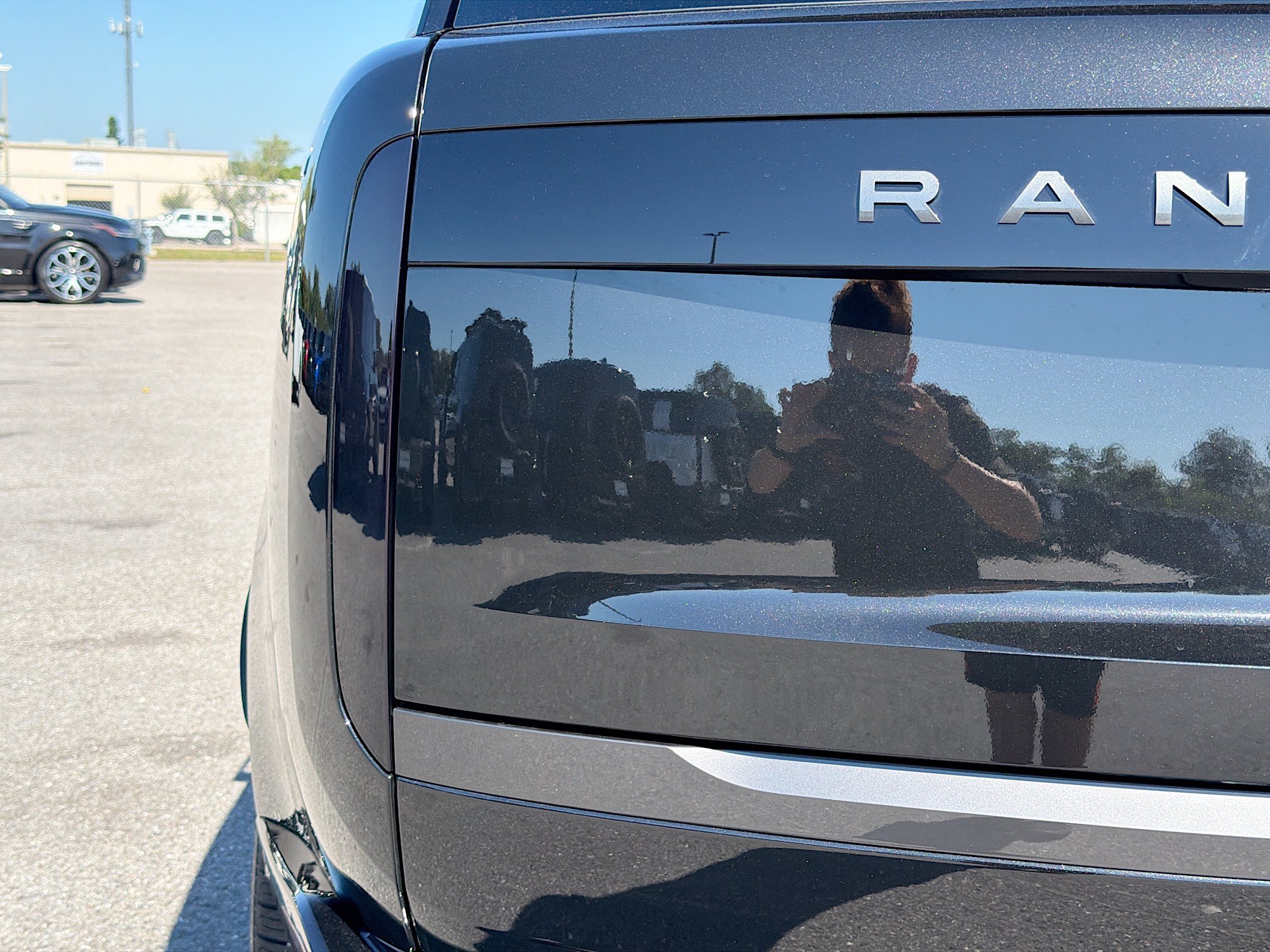 New 2026 Land Rover Range Rover SE AWD/4WD image 10