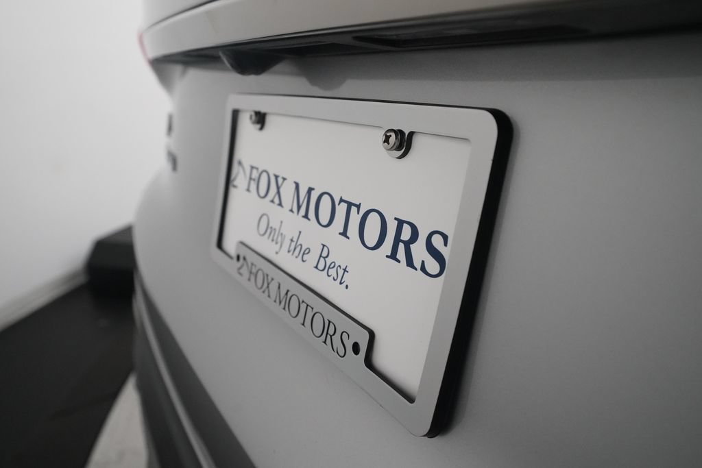 Used 2020 Hyundai Santa Fe Limited AWD/4WD image 36