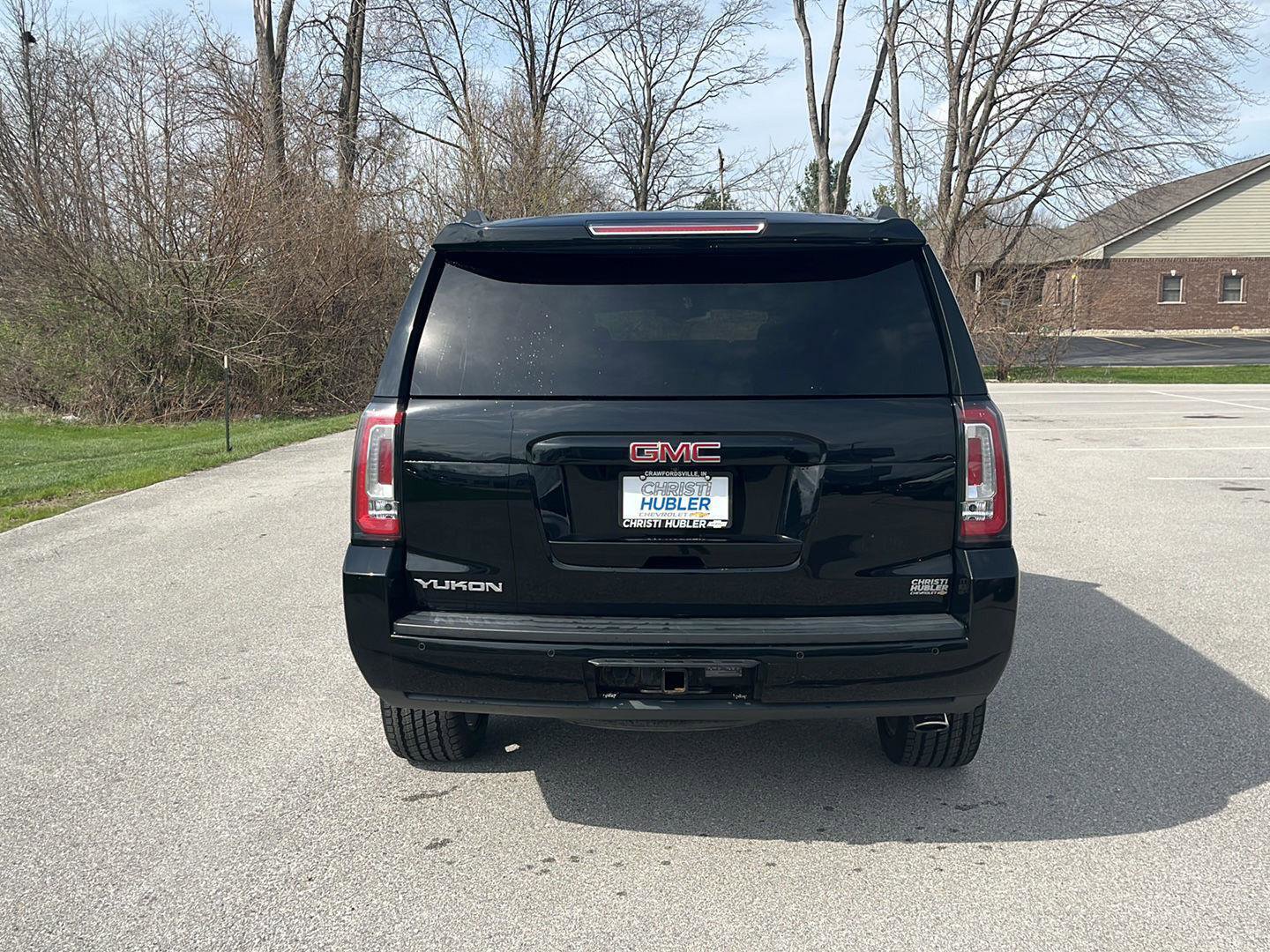 Used 2018 GMC Yukon SLT w/ Premium Edition image 4