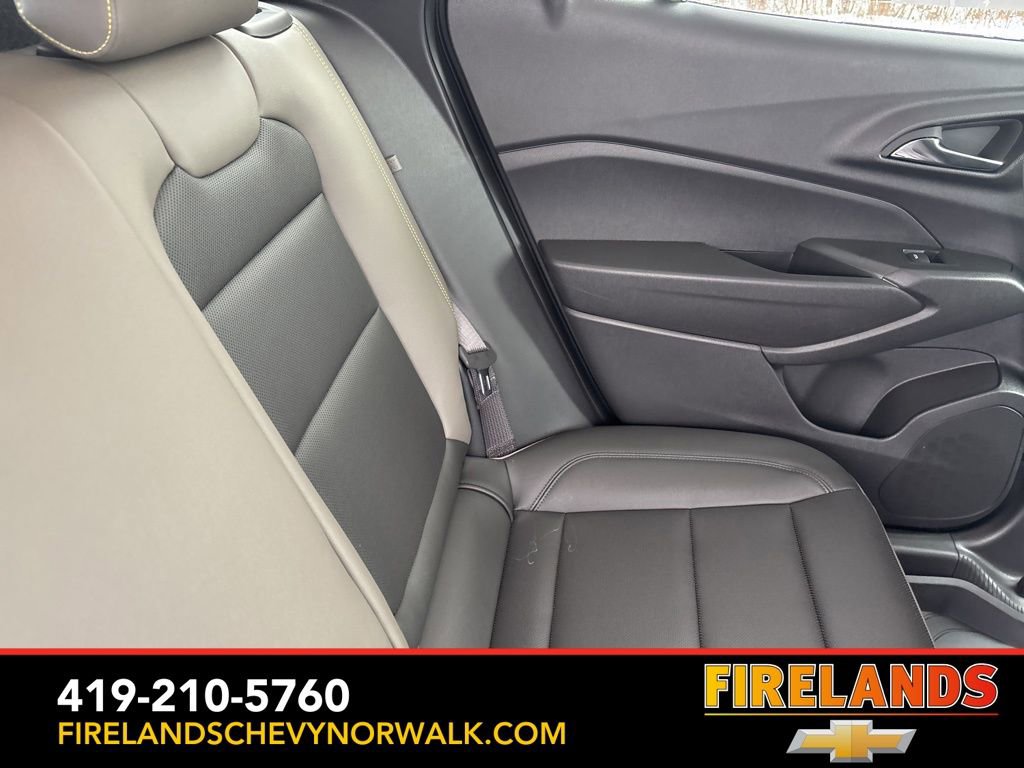 New 2026 Chevrolet Trax ACTIV w/ Sunroof Package image 37