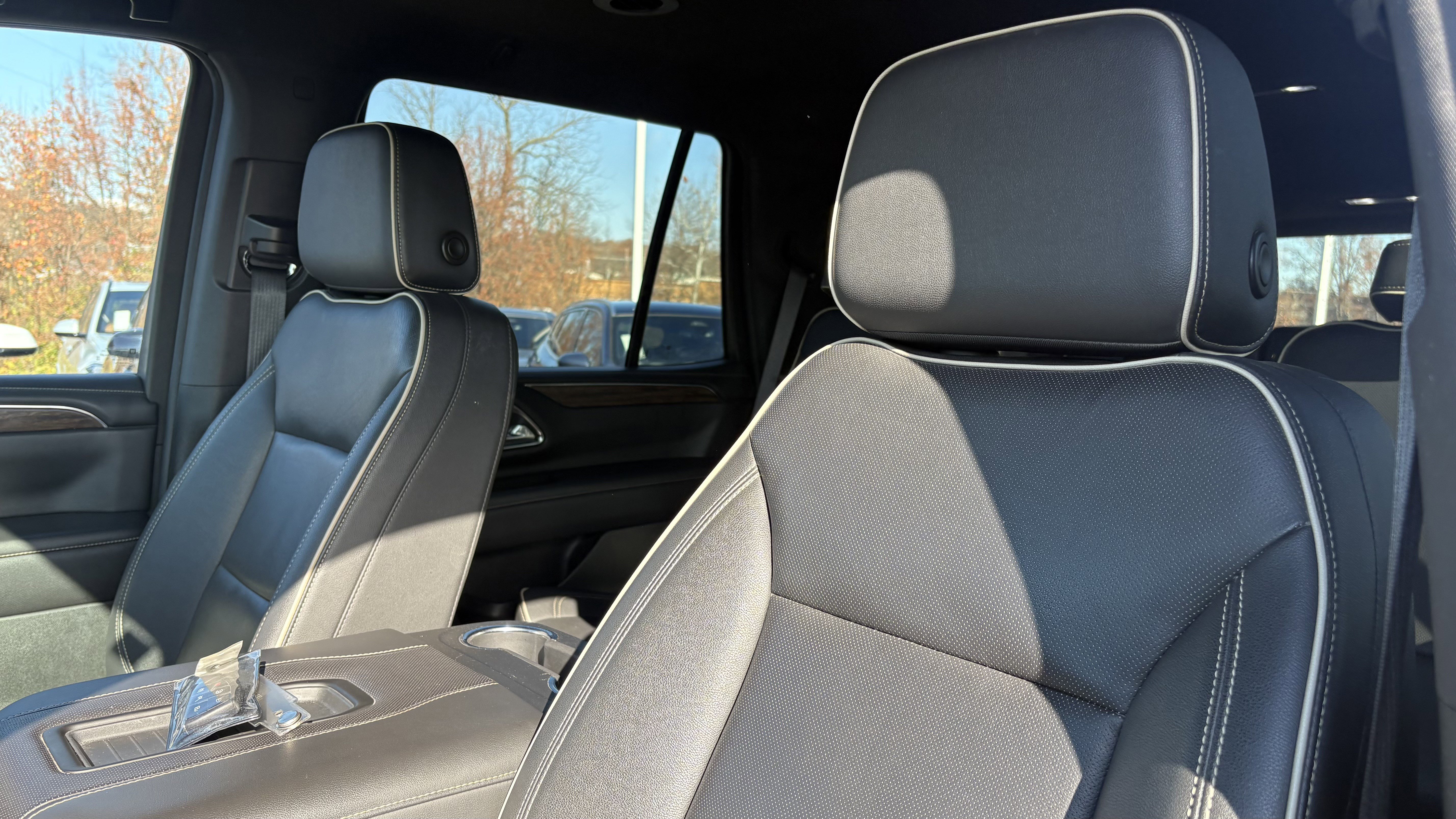 Used 2024 Chevrolet Tahoe Premier image 18