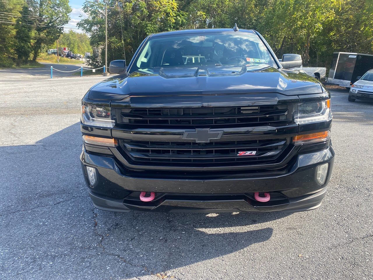 Used 2018 Chevrolet Silverado 1500 LT w/ All Star Edition image 3
