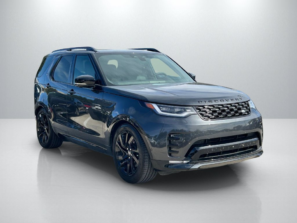 Used 2025 Land Rover Discovery Dynamic SE AWD/4WD image 3