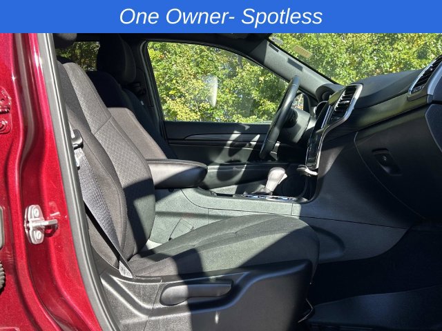 Used 2019 Jeep Grand Cherokee Laredo AWD/4WD image 17